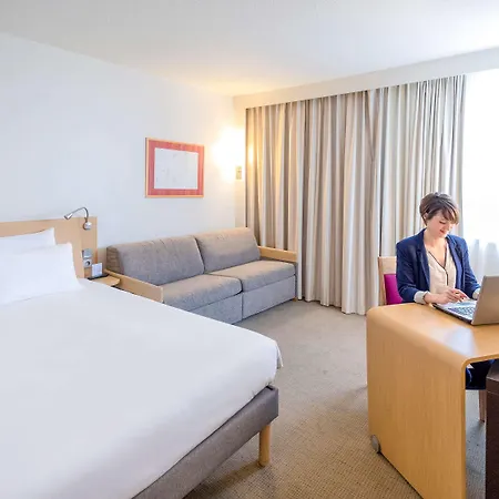 Novotel Centre