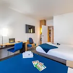 Novotel Centre Hotel
