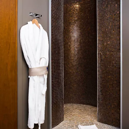 Novotel Centre 4*