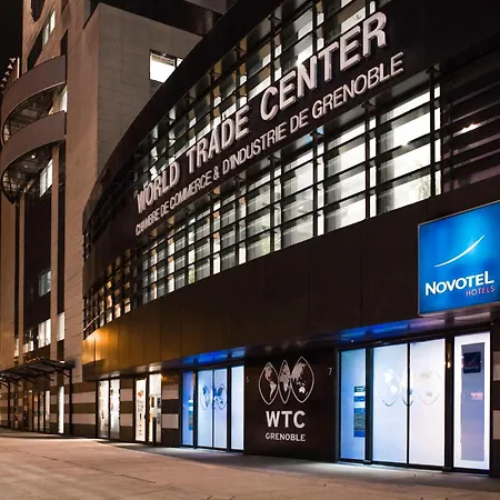 Ξενοδοχείο Novotel Centre 4*