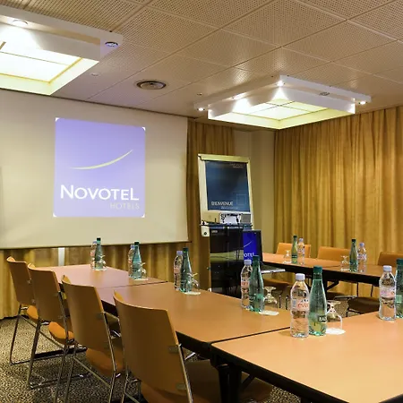 Hotel Novotel Centre 4*