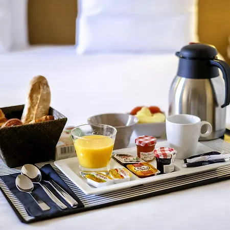 Novotel Centre 4*