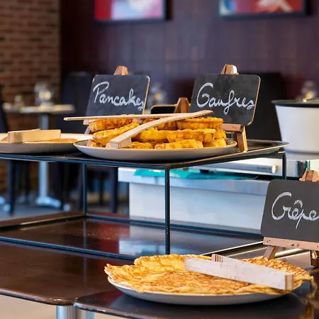 Hotel Novotel Centre 4*