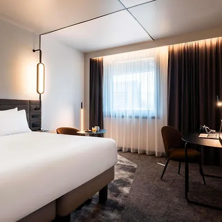Hotell Novotel Centre 4*
