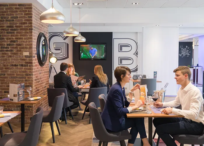 Готель Novotel Centre