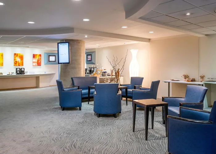 Novotel Centre Готель 4*